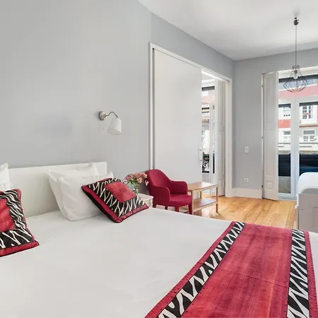 Mouzinho 244 - & Apartamento