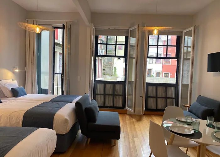 Mouzinho 244 - Porto Houses & Suites *