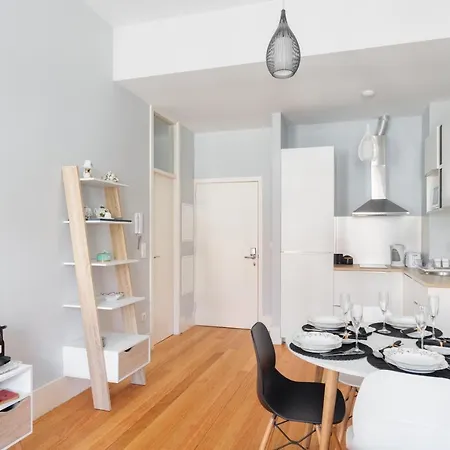 Mouzinho 244 - & * 포르투
